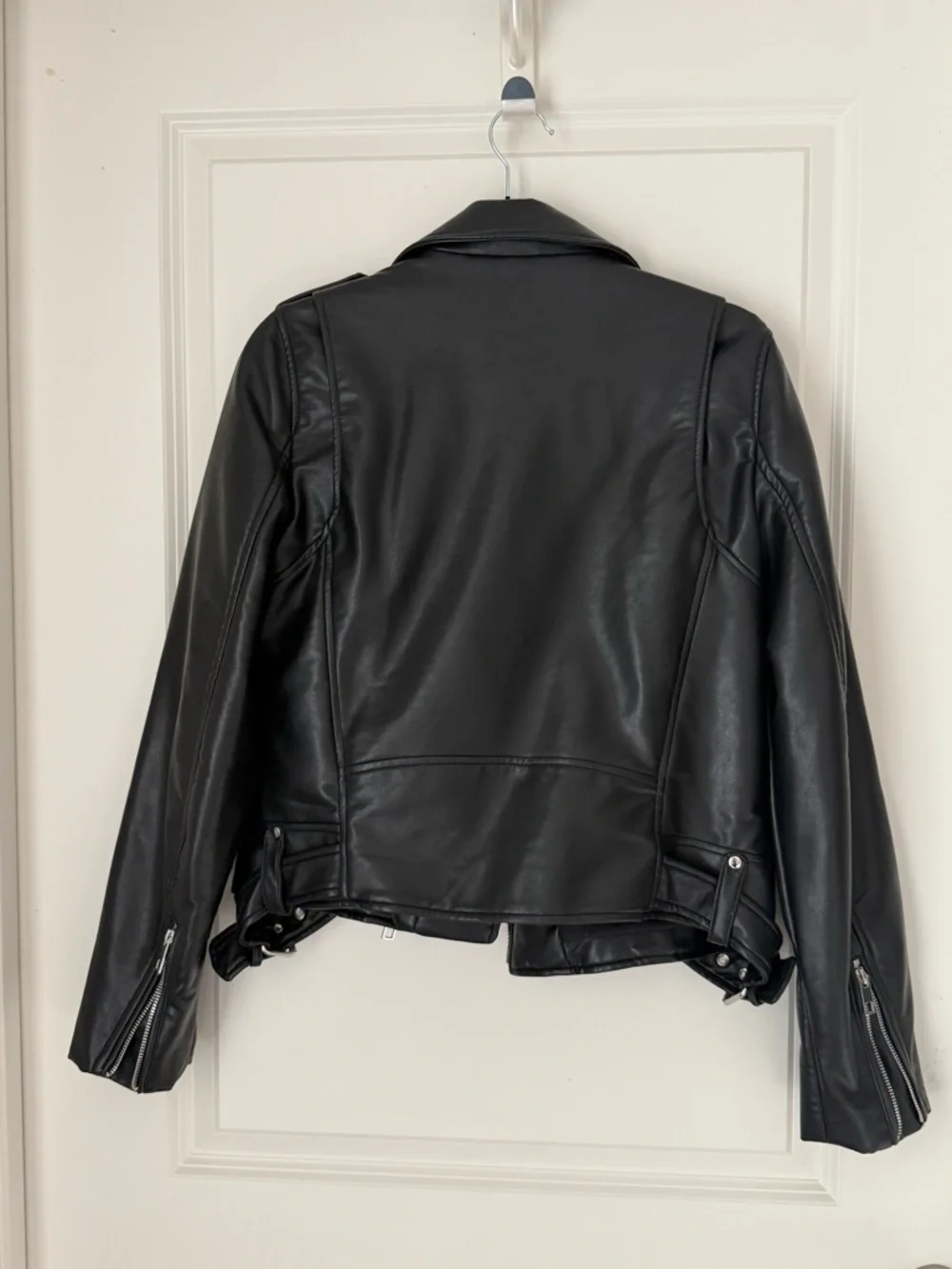 Zara Black Faux Leather Biker Jacket with Silver Hardware - Picture 4 of 7